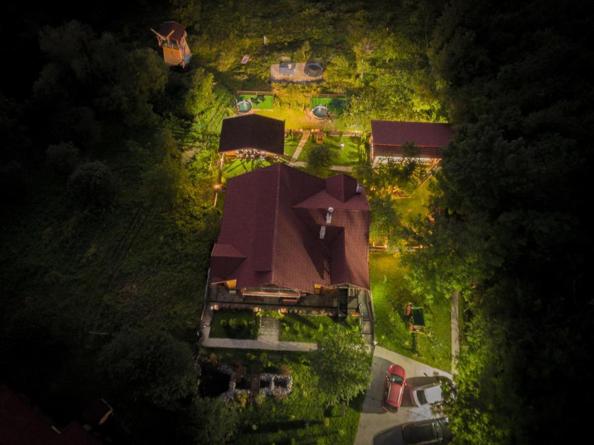Hotel Pensiunea La Maria Lu' Sandoiu Poenari Zewnętrze zdjęcie